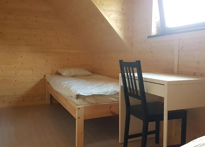 Osada - Raj Dla Dzieci بيت للعطل يانتار