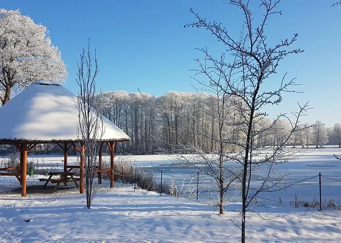 Osada - Raj Dla Dzieci بيت للعطل يانتار