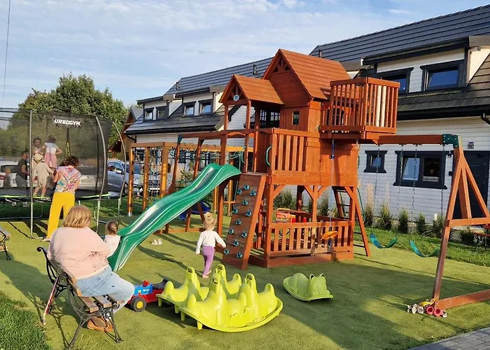 Osada - Raj Dla Dzieci بيت للعطل يانتار